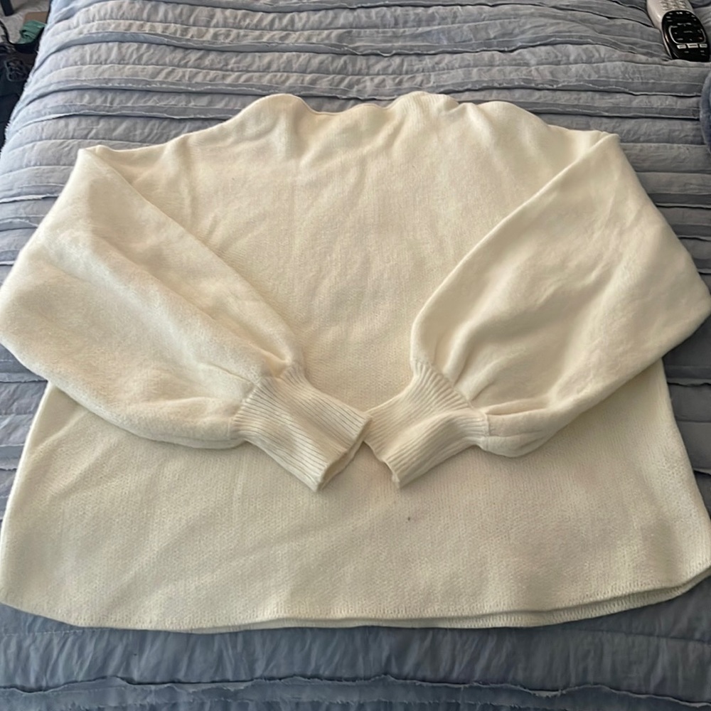 Beautiful Cream colored sweater with bell sleeves Size L